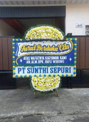 Papan Bunga Duka di Sanana Utara